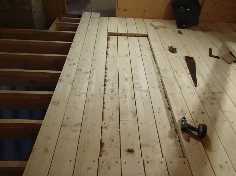 gulvet i fjøsdelen