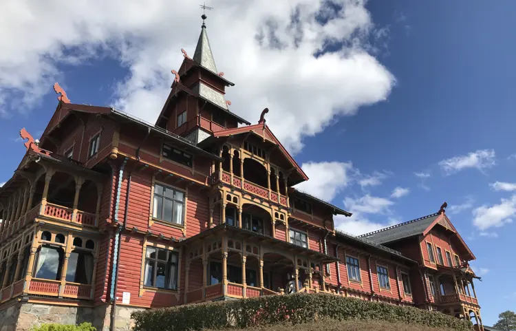 Holmenkollen park