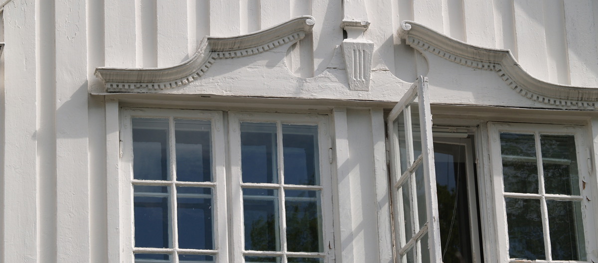 Smårutete vindu, Bygdøy. Foto cewg