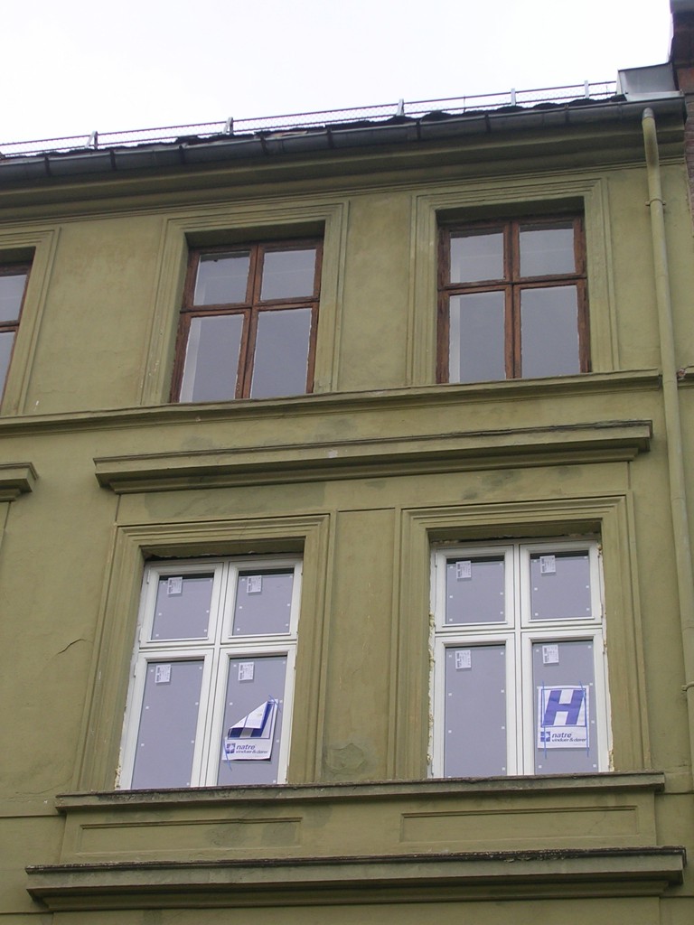 Nye vinduer er satt inn i en klassisk bygård. Foto: Byantikvaren i Oslo