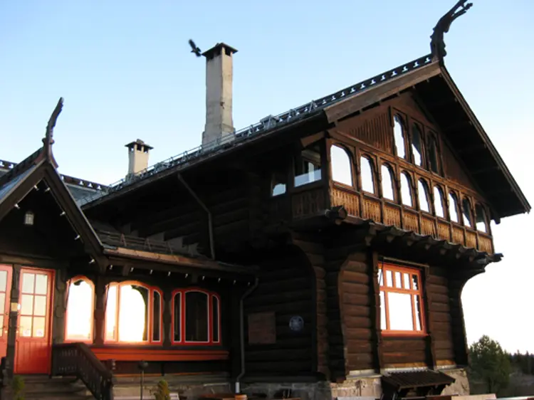 Dragstil-paa-Fregnerseteren-i-Oslo-Foto:-Bygg-og-Bevar