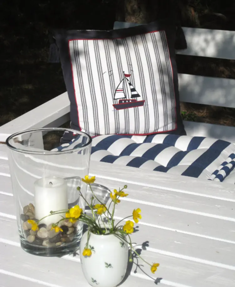 Møblene ble slett ikke værst med to strøk linoljemaling. Foto: Bygg og Bevar