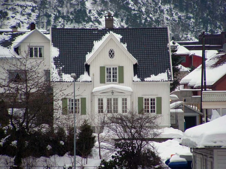 Villa i nyklassisistisk stil, Øvre Sunde. Foto: Ivar Ole Iversen, Byggeskikksenteret i Flekkefjord