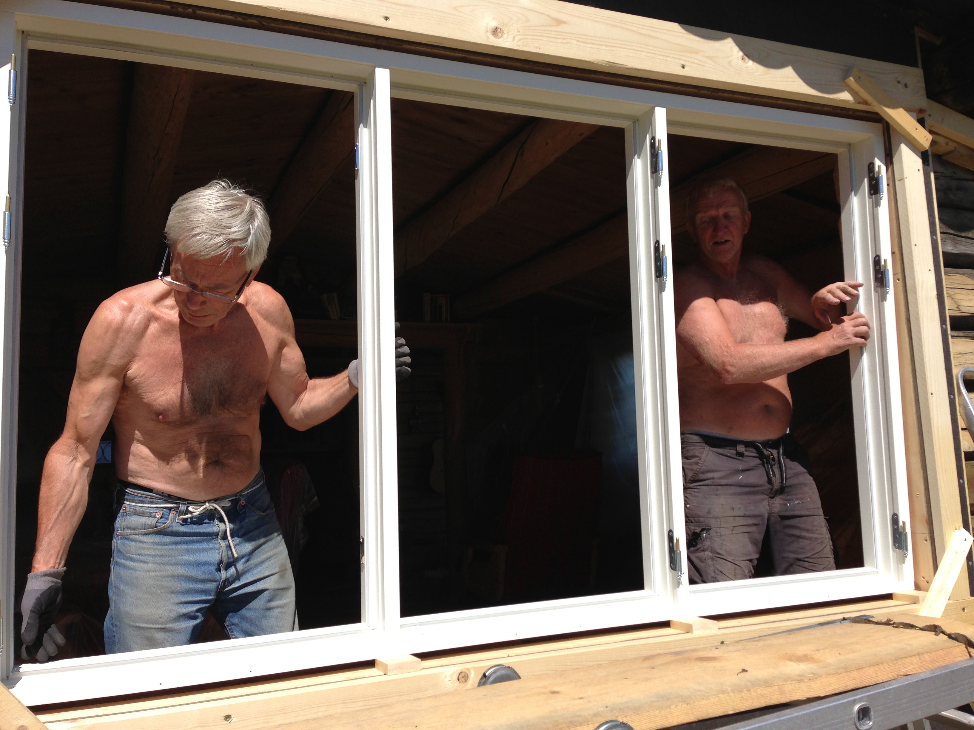 Vinduet monteres.jpg