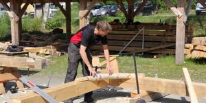 Bygging-av-et-grindbygg.-Foto:-Bygg-og-Bevar