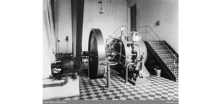 Fabrikkens turbiner Foto Anders Beer Wilse.png