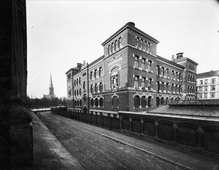 Grunerløkken skole ca 1910.jpg