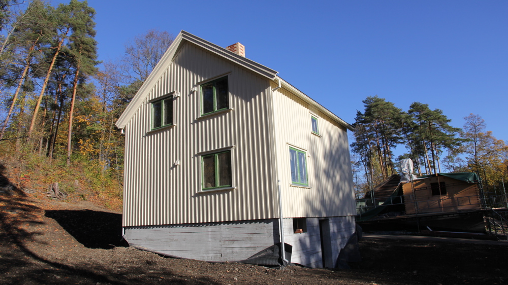 Gjenreisingshuset på Norsk folkemuseum med fundament av plasstøpt betong. Foto: Bygg og Bevar