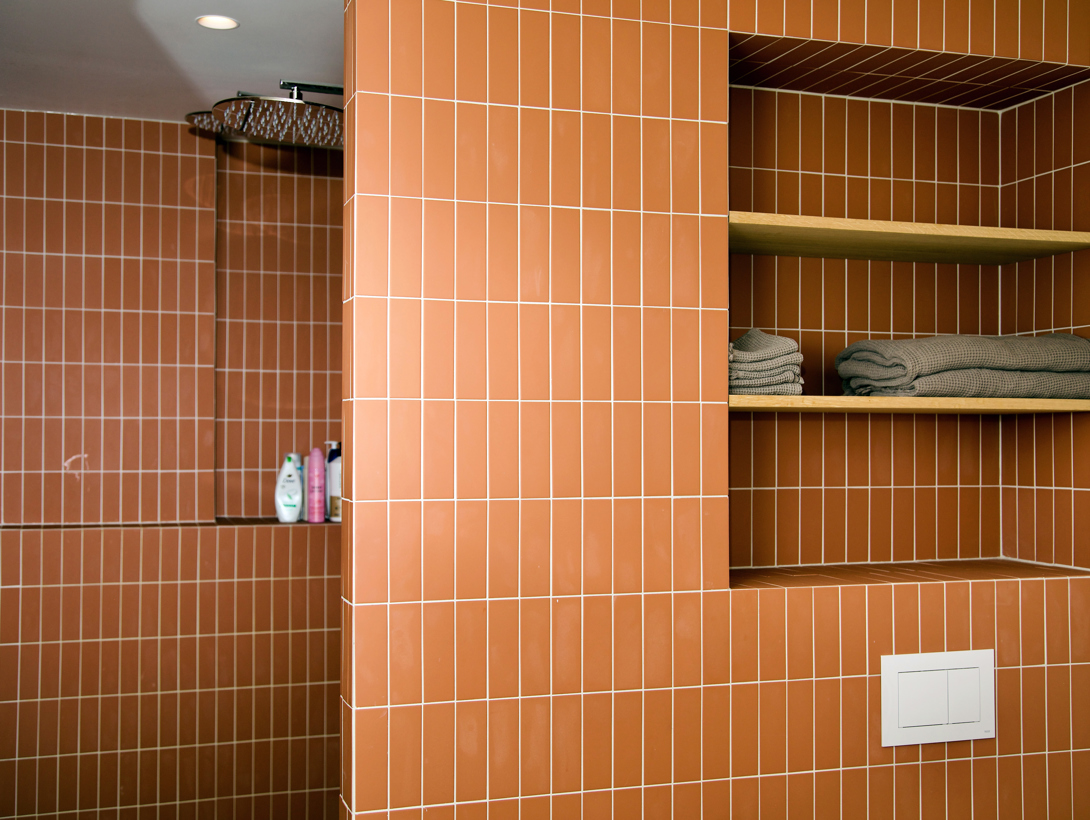Opprinnelige farger og materialer har inspirert restaureringsarbeidet. Foto: Lise Bjelland