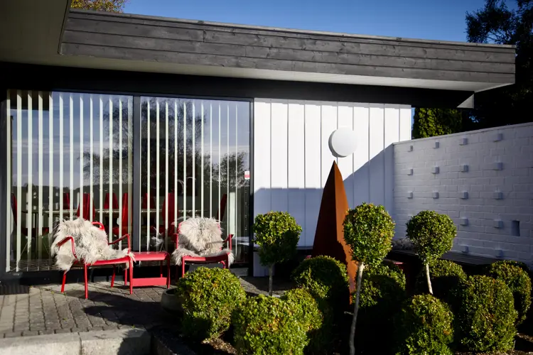 Moderne detaljer møter 60-tallsfunksjonalisme – Retzius’ design står seg fortsatt godt i dag. Foto:Lise Bjelland