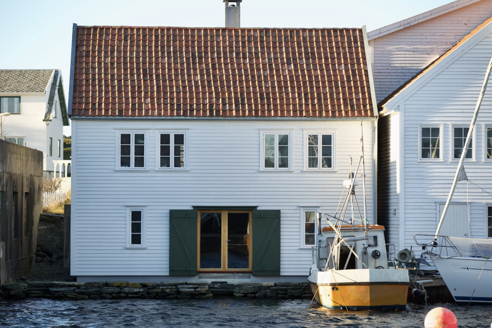Laftehuset i Ydstebøhavn på Kvitsøy, bygget tidlig på 1830-tallet. Meling var en av aktørene i rehabiliteringen. Foto: Lise Bjelland
