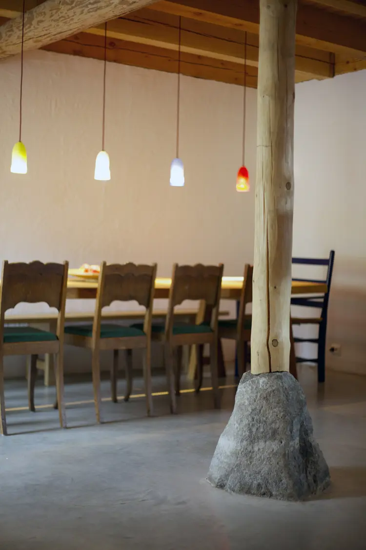 Hevdakjeller-kjokken-kjeller-bjelke-gilja-loa