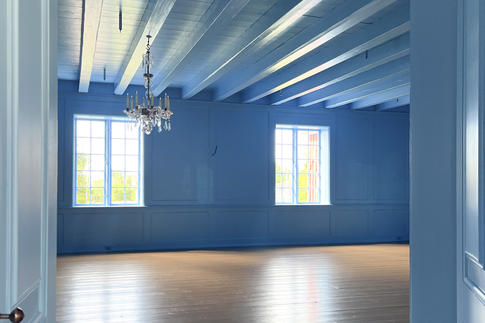 Herregaarden-I-Larvik.-Salen-I-2.-Etasje.-Preusserblaatt.-Foto_Hulda-Blix